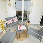 Vista Bella Apartment *